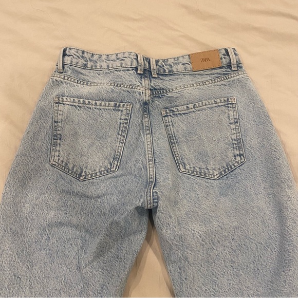 Zara Straight Leg Jeans - Picture 4 of 6